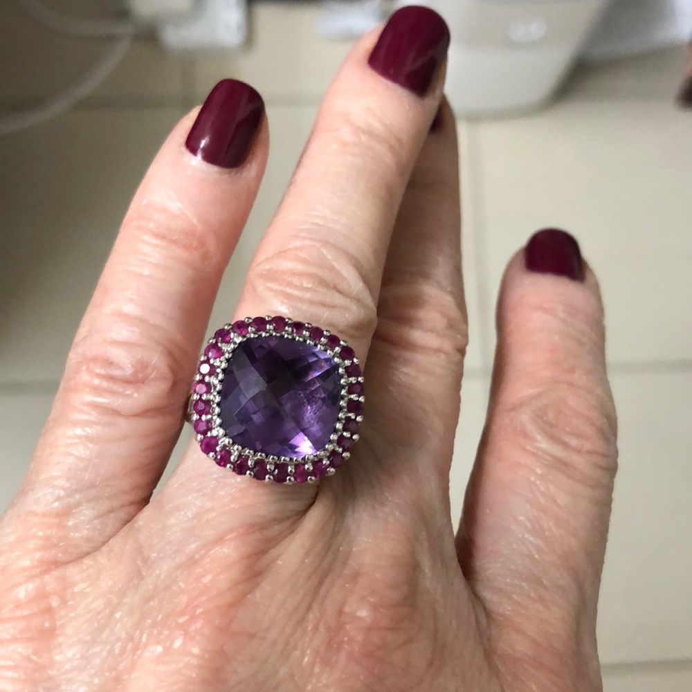 Gorgeous faceted unique Amethyst with garnets sterling ring, size 5 3/4